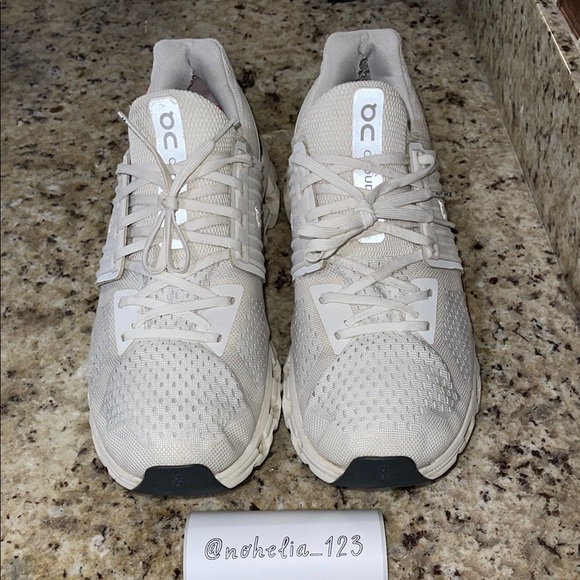 ON Running Men´s Gray Athletic Shoes